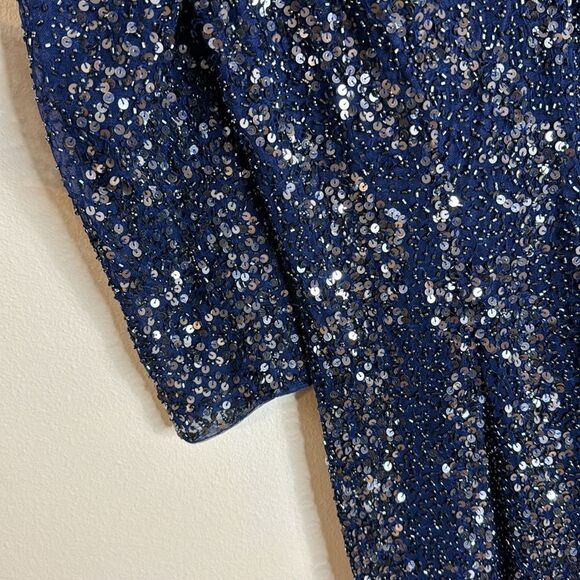 Mac Duggal Bead-Embellished Body-Con Gown in midnight navy sequin dress size 10 - Picture 7 of 16
